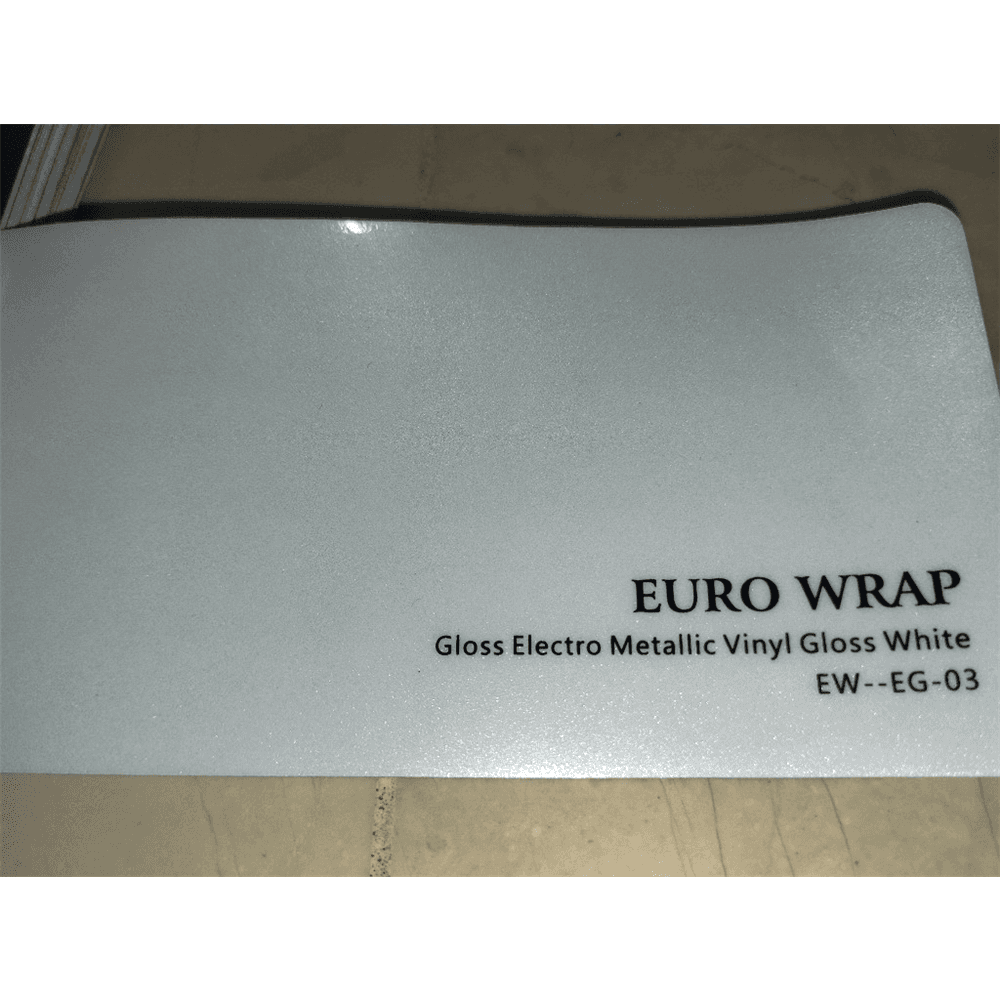 کاور محافظ بدنه خودرو رنگی سفید براق متالیک برند یورو رپ Euro Wrap (Carlike)